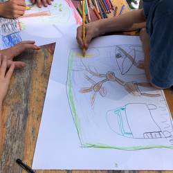 Kinder aus Laatzener Grundschulen und Kindertagesstätten lernen im Interkulturellen Garten verantwortungsvolles globales Handeln.