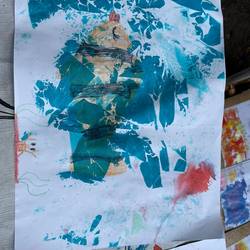 Bei einem Workshop im Interkulturellen Garten beschäftigen sich Kinder mit dem Künstler Paul Klee