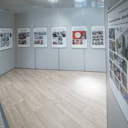 Die Ausstellung "10 Jahre Bundesprogramm Demokratie leben! in Laatzen" ist vom 26. August bis zum 6. September 2024 im Leine-Center in Laatzen zu sehen.