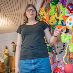 Schülerinnen und Schüler der Freien Martinssschule in Laatzen beschäftigen sich im Projekt "Die Sprache der Blumen" mit Vielfalt und Gemeinschaft.