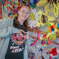 Schülerinnen und Schüler der Freien Martinssschule in Laatzen beschäftigen sich im Projekt "Die Sprache der Blumen" mit Vielfalt und Gemeinschaft.